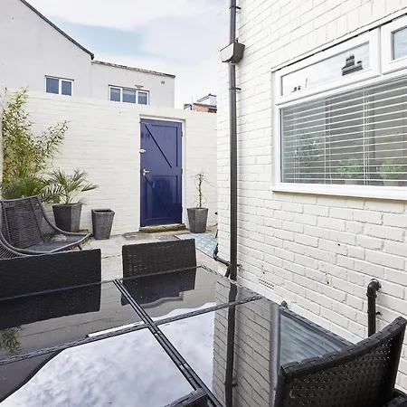 Nyaraló Host & - Ebb Tide *